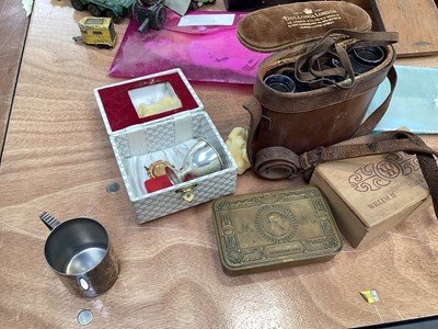 Lot 5064 - Sundry items to include a Queen Mary gift tins, vintage first aid kit with contents, printer's items and others