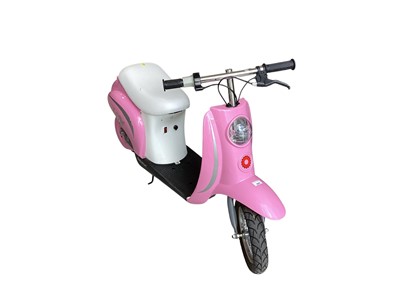 Lot 5069 - Children's electric scooter by Razor