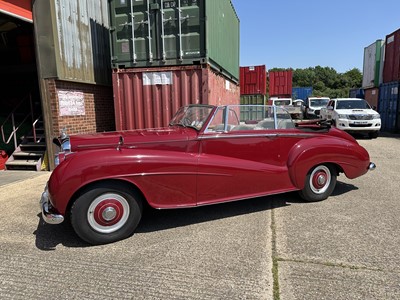 Lot 204 - 1952 Bentley MK VI drophead coupe by H.J. Mulliner, reg. no. LWR 436