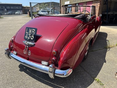 Lot 204 - 1952 Bentley MK VI drophead coupe by H.J. Mulliner, reg. no. LWR 436
