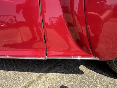 Lot 204 - 1952 Bentley MK VI drophead coupe by H.J. Mulliner, reg. no. LWR 436