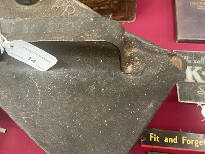 Lot 14 - Pratts fuel can, together with a Pratts High Test fuel can (2)