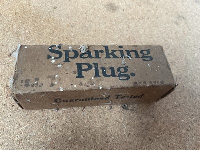 Lot 32 - Collection of vintage spark plugs to include Lodge and Champion, with original packaging and ephemera