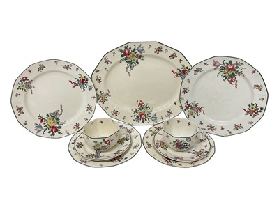 Lot 319 - Extensive service of Royal Doulton Old Leeds Spray china