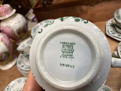 Lot 5085 - Spode 'Bowpot' dinner service