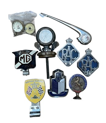Lot 120 - Group of assorted car grill badges to include British Racing & Sports Car Club, MG Car Club, RAC and others