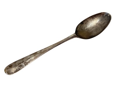 Lot 219 - Early 18th century silver Hanoverian with Rattail pattern table spoon.
