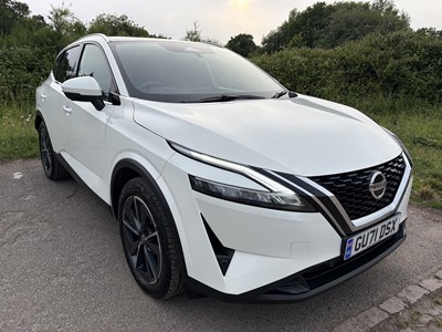 Lot 238 - 2021 Nissan Qashqai 1.3 DiG-T MH 158 Tekna 5dr Xtronic, automatic, finished in white, reg. no. GU71 DSX