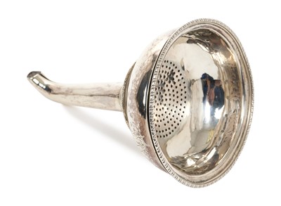 Lot 201 - George III silver wine funnel (London 1777, 2.97ozs