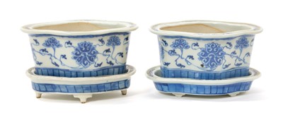 Lot Pair of small 19th / 20th century Chinese blue and white porcelain planters and stands