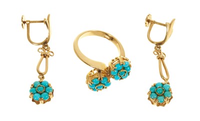Lot 478 - 18ct gold turquoise ring and earrings