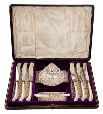Lot 245 - Silver butter dish and knife set in fitted case