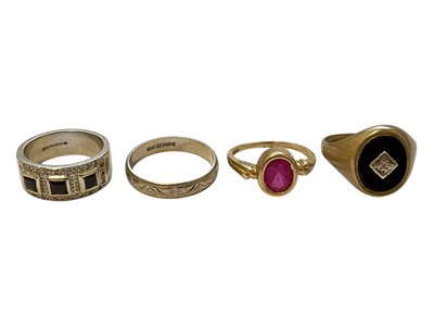 Lot 136 - 9ct white gold sapphire and diamond ring, 9ct white gold wedding ring, 9ct gold single pink stone ring and 9ct gold onyx signet ring (4)