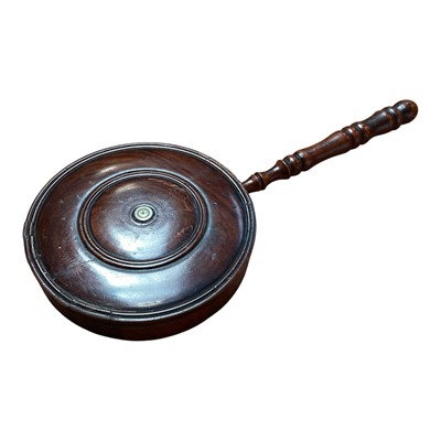 Lot 5046 - Georgian treen dish stand