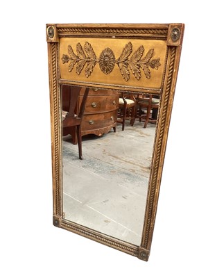 Lot Regency giltwood pier mirror