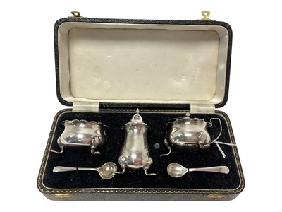 Lot 268 - Contemporary silver condiment set