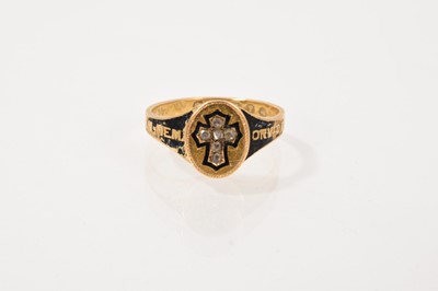 Lot 431 - Victorian 18ct gold, enamel and diamond mourning ring