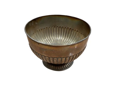 Lot 314 - Silver pedestal rose bowl with fluted decoration, 16cm in diameter, all at 11ozs.