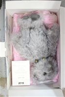 Lot 2820 - Teddy Bears - Steiff 654992, Bell Boy 662997,...