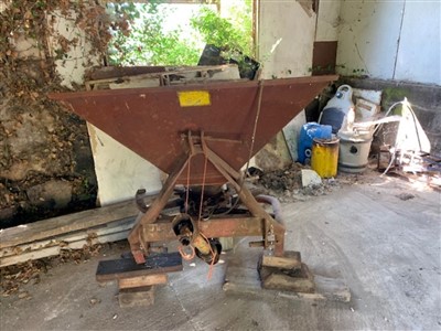 Lot 2954 - 1960 Massey Ferguson 35 (FE - 35), 3 Cylinder Perkins Diesel Tractor, Reg. No. 389 TVX (V5 Document Present), 6588 indicated hours, in good running order with recently replaced front tyres, togethe...