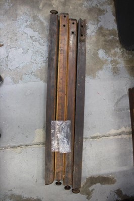 Lot 3642 - Vintage 1930's Criss Cross A-Line pinball machine