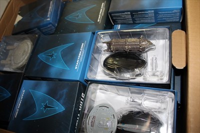 Lot 3819 - Star Trek Memorabilia including The Official Starships Collection model and magazines, The Graphic Novel Collection volumes still in cellophane Star Trek Annual.