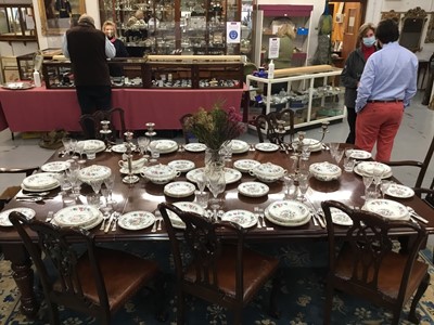 Lot 122 - An extensive service of Aynsley Pembroke pattern dinner and coffee service