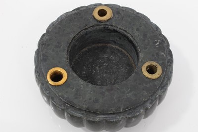 Lot 258 - Good 19th century grand tour serpentine marble inkwell
