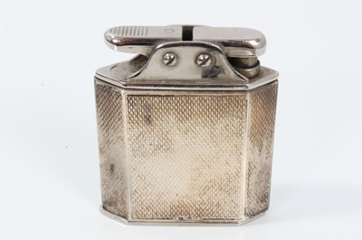 Lot 66 - Silver and green guilloche enamel cigarette case and matching lighter