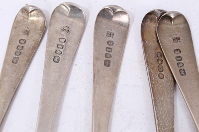 Lot 201 - Composite set of early 19th century Old English pattern flatware, with armorial crest. 32 pieces.