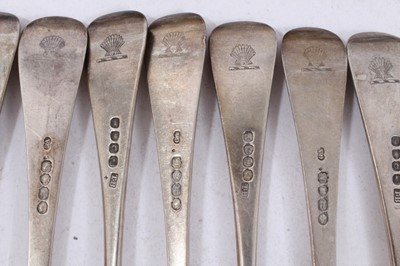 Lot 201 - Composite set of early 19th century Old English pattern flatware, with armorial crest. 32 pieces.