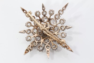 Lot 467 - Victorian diamond star brooch pendant