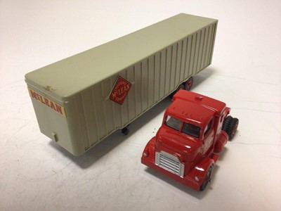 Lot 2002 - Dinky Supertoys tractor-trailer Mclean No. 948 boxed