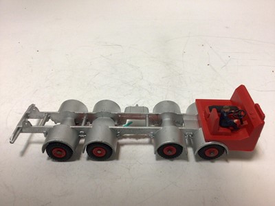 Lot 2007 - Dinky Supertoys Leyland 8-wheeled chassis No. 936 boxed