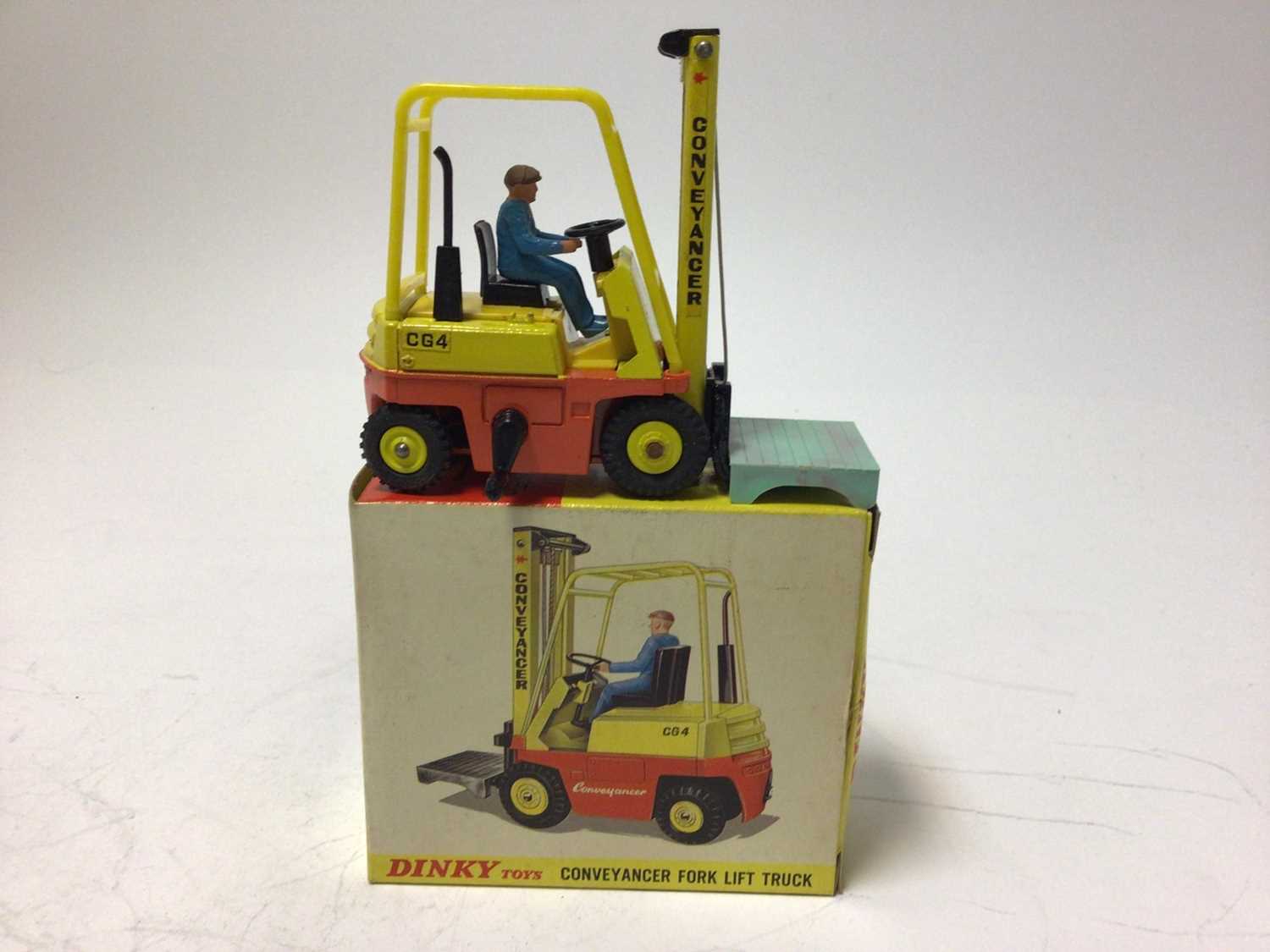 Lot 2032 - Dinky Aveling-Barford diesel roller No. 279, Muir-Hill 2/wl loader No. 437 plus Conveyancer fork lift truck No. 404 all boxed (3)