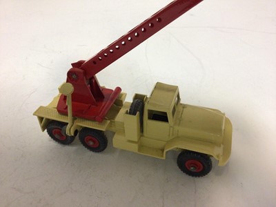 Lot 2037 - Dinky Supertoys commercial servicing platform vehicle No. 977 boxed