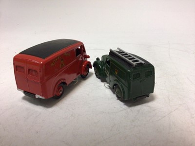 Lot 2045 - Dinky Telescope Service Van No 261, Royal Mail Van No 260, both boxed (2)